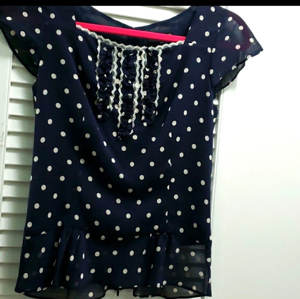 Feminine polka dots chiffon blouse